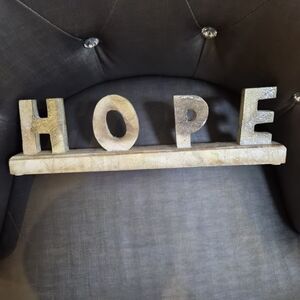 Gold Glitter 'Hope' Wall Decor